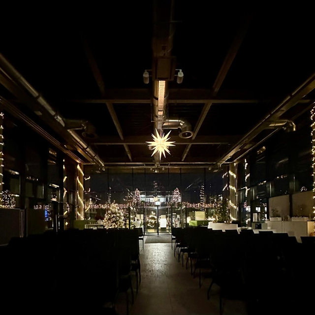 Wir lieben unseren weihnachtlichen Campus ??? Ein  ...