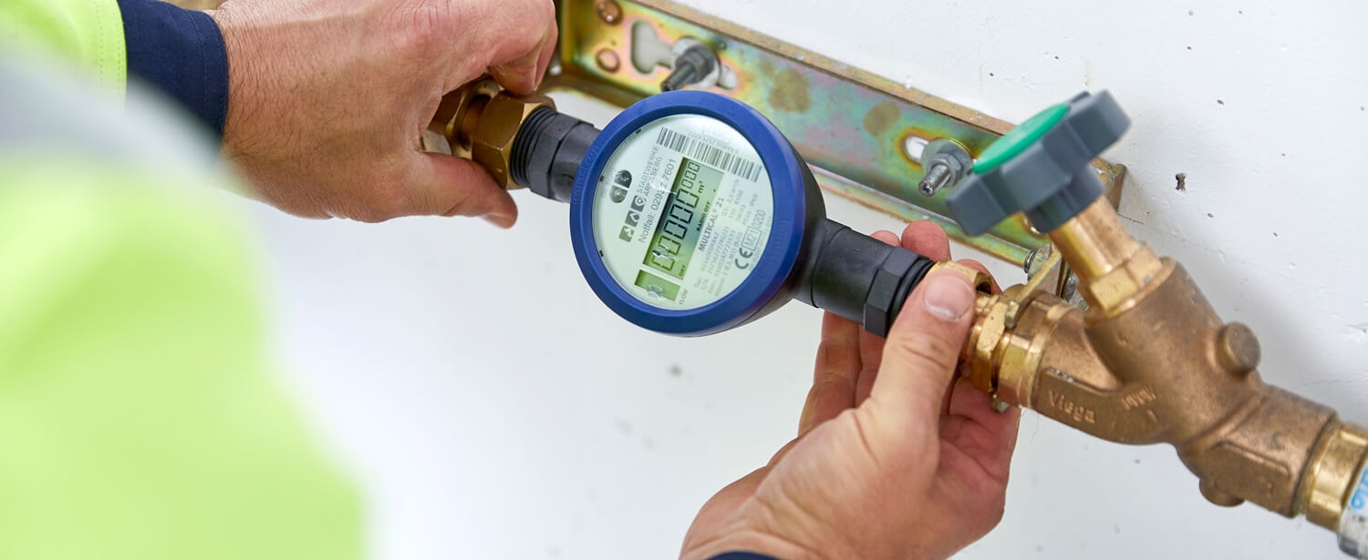 Montur eines Ultraschallwasserzählers